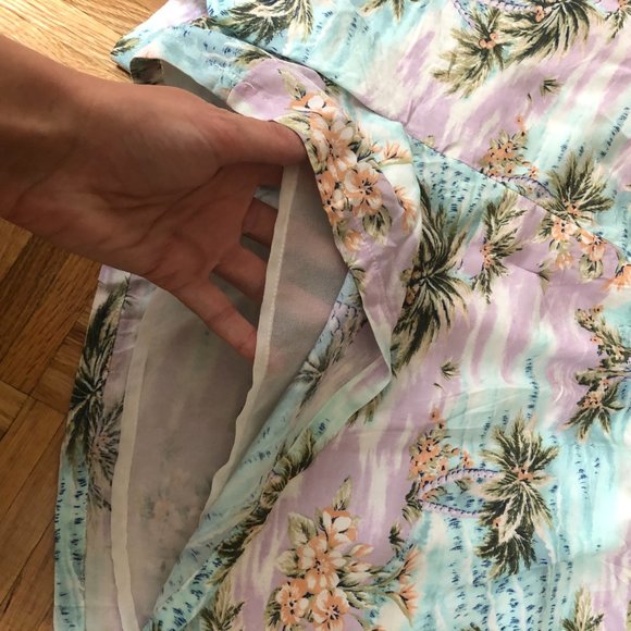 AE Hawaiian Shirt + Short Set - Picture 8 of 9